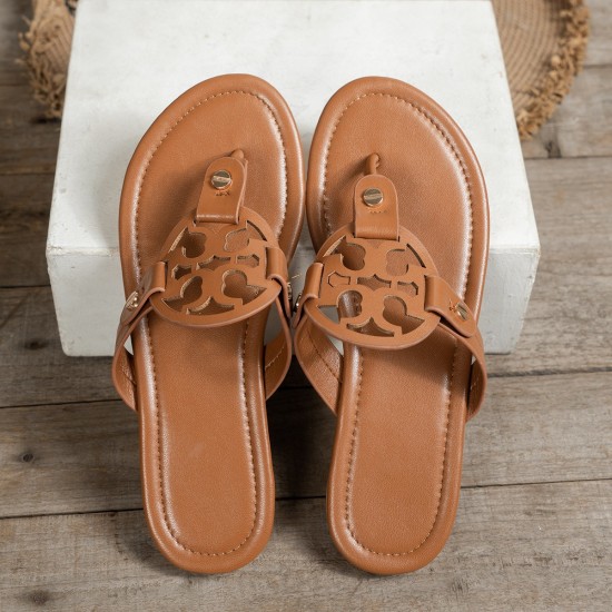 Summer The New Ladies Flip-Flops for Leisure Holiday Beach Toe-Clip Plus Size Flat Slippers for Women Designer Shoes Slippers Summer The New Ladies Flip-Flops for Leisure Holiday Beach Toe-Clip Plus Size Flat Slippers for Women Designer Shoes Slippers